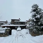 Blessings στον παλαιό άγιο αθανάσιο με τζάκι, Barbeque, μεγάλη αυλή και υπέροχη θέα 木屋 帕雷斯阿吉萨那