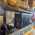 木屋 Blessings στον παλαιό άγιο αθανάσιο με τζάκι, Barbeque, μεγάλη αυλή και υπέροχη θέα 帕雷斯阿吉萨那