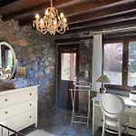 Blessings στον παλαιό άγιο αθανάσιο με τζάκι, Barbeque, μεγάλη αυλή και υπέροχη θέα