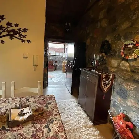 샬레 Blessings στον παλαιό άγιο αθανάσιο με τζάκι, Barbeque, μεγάλη αυλή και υπέροχη θέα