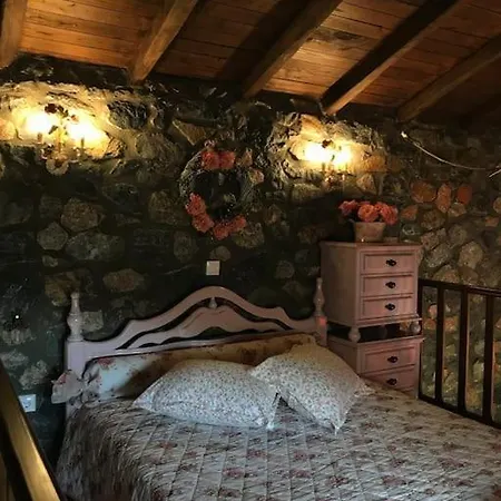 Blessings στον παλαιό άγιο αθανάσιο με τζάκι, Barbeque, μεγάλη αυλή και υπέροχη θέα 샬레 팔라이오스 아기오스 아타나시오스