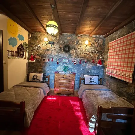 Blessings στον παλαιό άγιο αθανάσιο με τζάκι, Barbeque, μεγάλη αυλή και υπέροχη θέα פלאיוס אגיוס אתנאסיוס