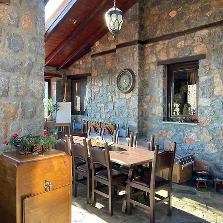 Blessings στον παλαιό άγιο αθανάσιο με τζάκι, Barbeque, μεγάλη αυλή και υπέροχη θέα 샬레