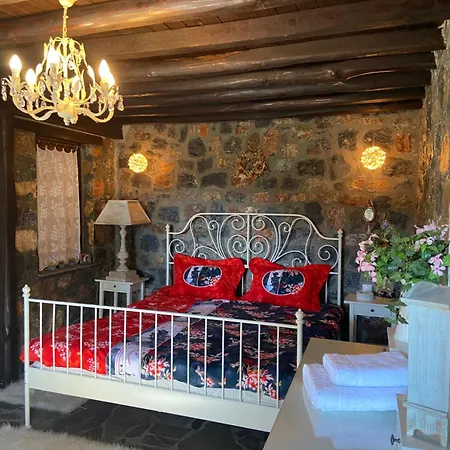 シャレー Blessings στον παλαιό άγιο αθανάσιο με τζάκι, Barbeque, μεγάλη αυλή και υπέροχη θέα