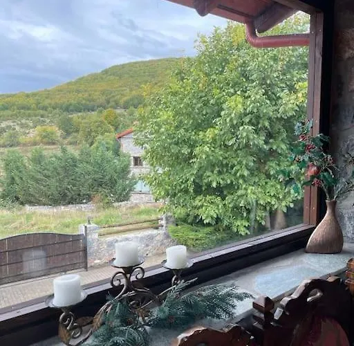 Alpesi faház Blessings στον παλαιό άγιο αθανάσιο με τζάκι, Barbeque, μεγάλη αυλή και υπέροχη θέα