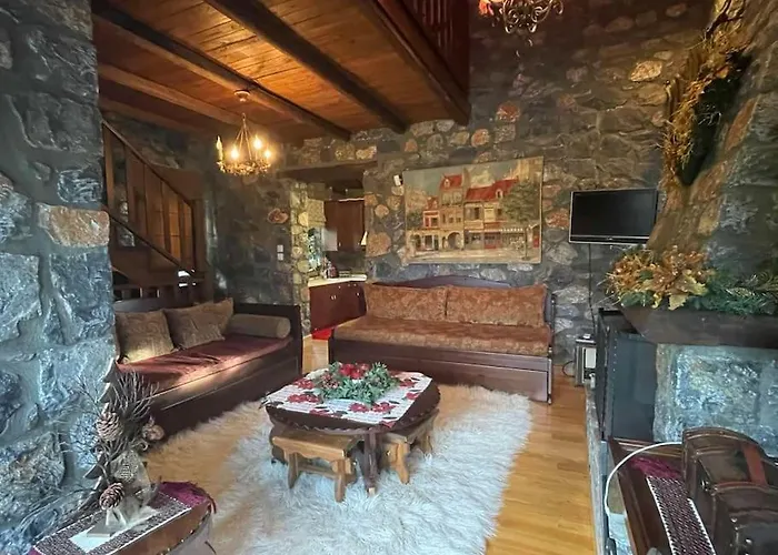 Blessings στον παλαιό άγιο αθανάσιο με τζάκι, Barbeque, μεγάλη αυλή και υπέροχη θέα