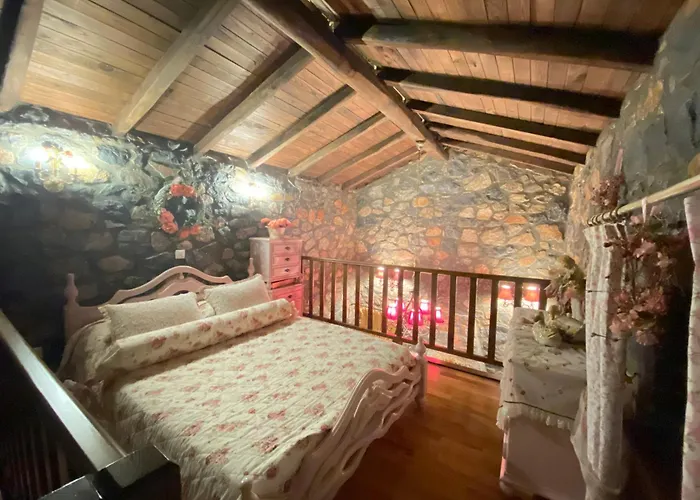 Blessings στον παλαιό άγιο αθανάσιο με τζάκι, Barbeque, μεγάλη αυλή και υπέροχη θέα *