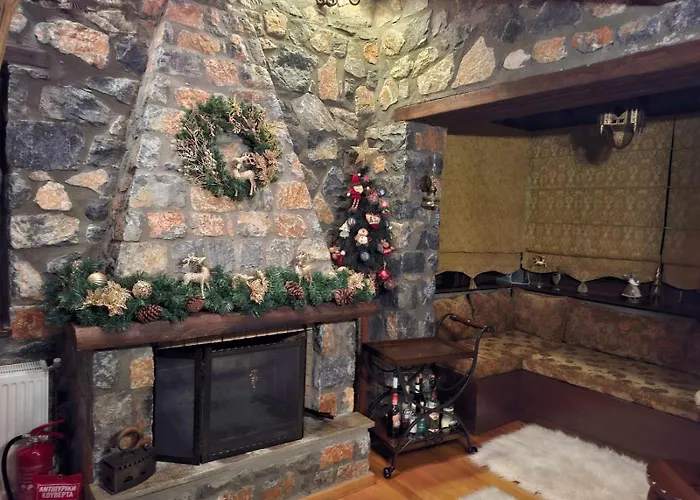 Blessings στον παλαιό άγιο αθανάσιο με τζάκι, Barbeque, μεγάλη αυλή και υπέροχη θέα * Paleósz Ájosz Athanásziosz