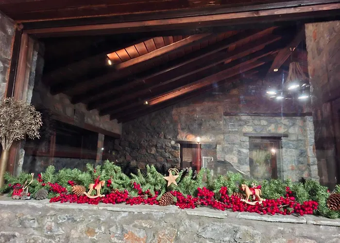 Blessings στον παλαιό άγιο αθανάσιο με τζάκι, Barbeque, μεγάλη αυλή και υπέροχη θέα Alpesi faház *